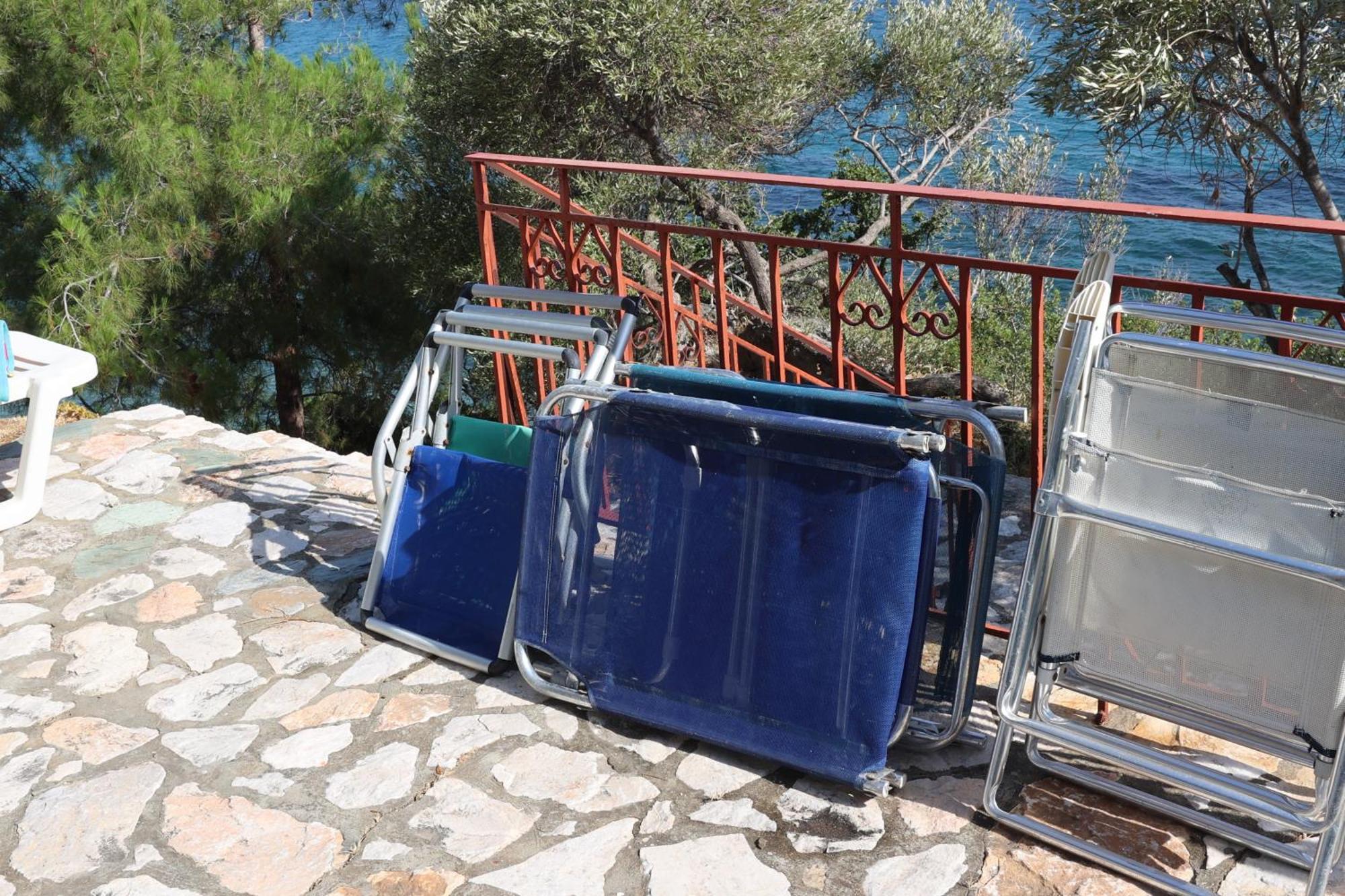 Δωμάτια Κόκκινος Πύργος Plomari Exterior photo